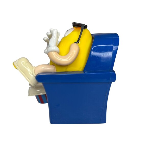 M&Ms At The Movies 3D Candy Dispenser Theater Seats Red Yellow Collectible - Picture 4 of 11